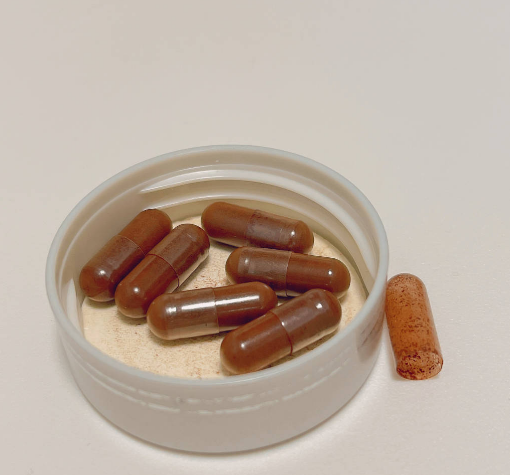 灵芝孢子粉用温水还是开水冲泡比较好一些呢？别说你不知道了！